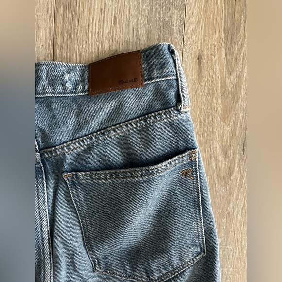 Madewell Women’s The Momjean in Melva Wash - Size 26 - Picture 7 of 12